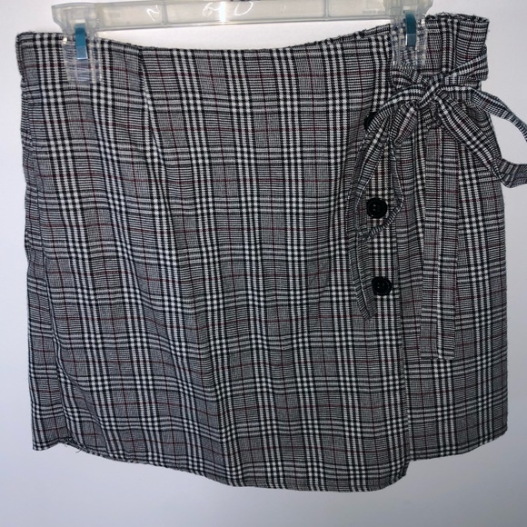 Plaid mini skirt - Picture 4 of 5